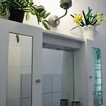 Apartamento Cosy With Terrace For 2 Guests And Pets In The Center Of *